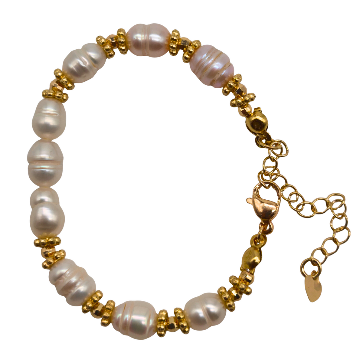 A gold-plated beaded bracelet featuring irregular white freshwater pearls, displayed on a clean white background.
